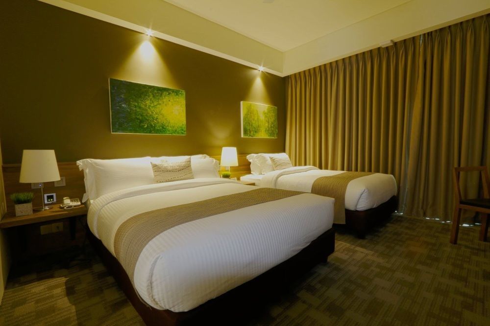 Готель Escala Tagaytay Tagaytay City Екстер'єр фото